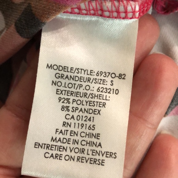 Like new! - TRIBAL Lead Print Scoop Neck 3/4 Sleeve Top - Picture 3 of 4